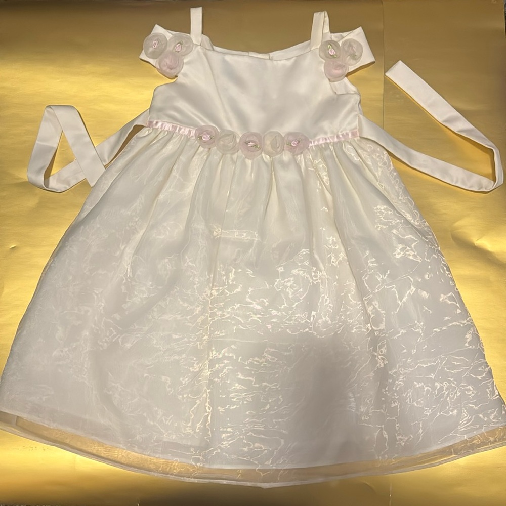 Easter Dress 3t egg shell white, pink & white floral accent